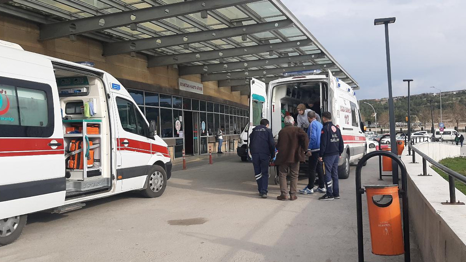 Sivas'ta beton kalıbına düşen işçi hayatını kaybetti