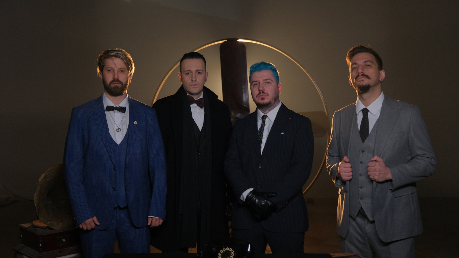 Zaman acıyı dindirir mi? Fake Majesty sahnede!