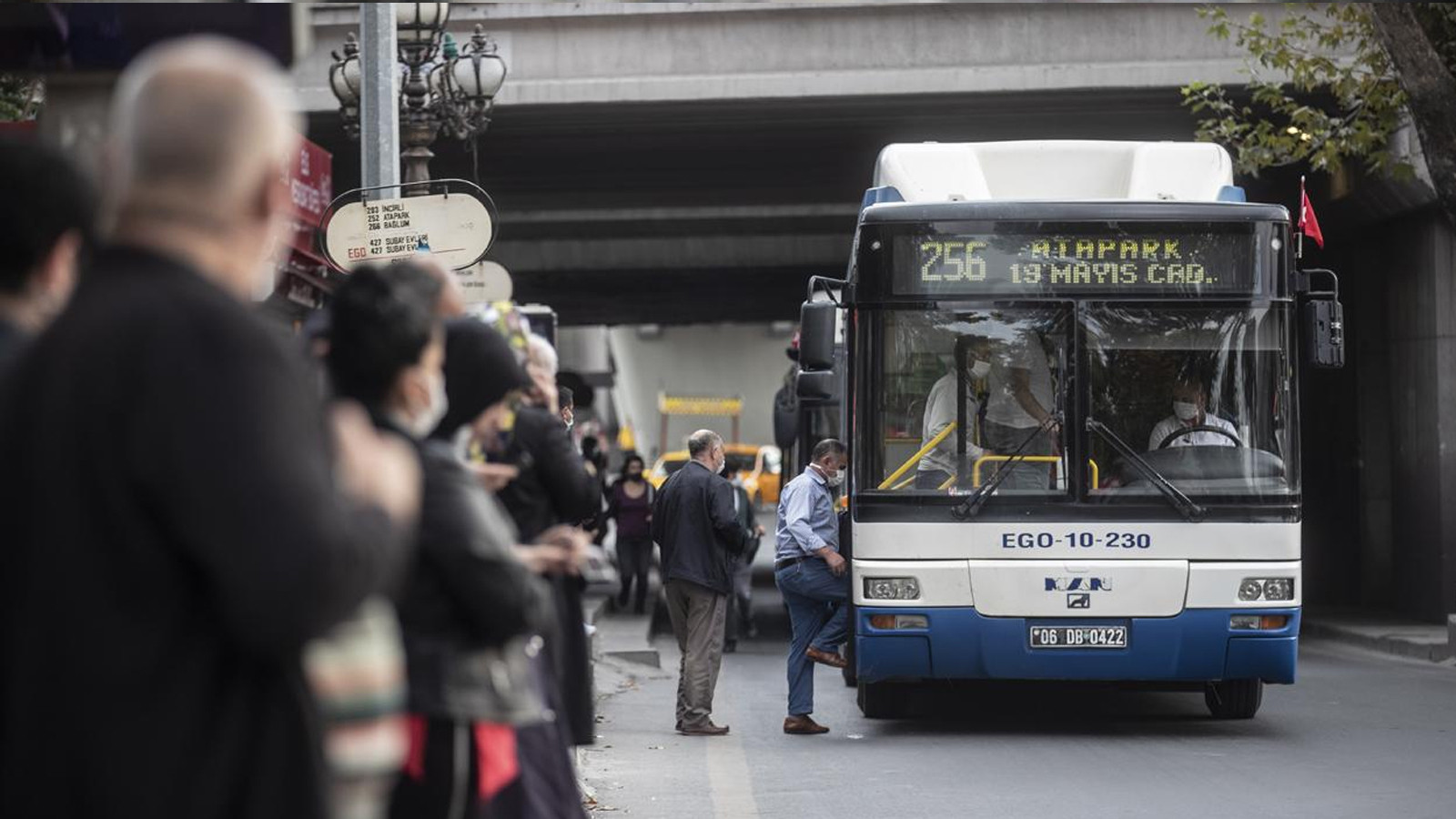 Ankara'da otobüs güzergahlarında değişik