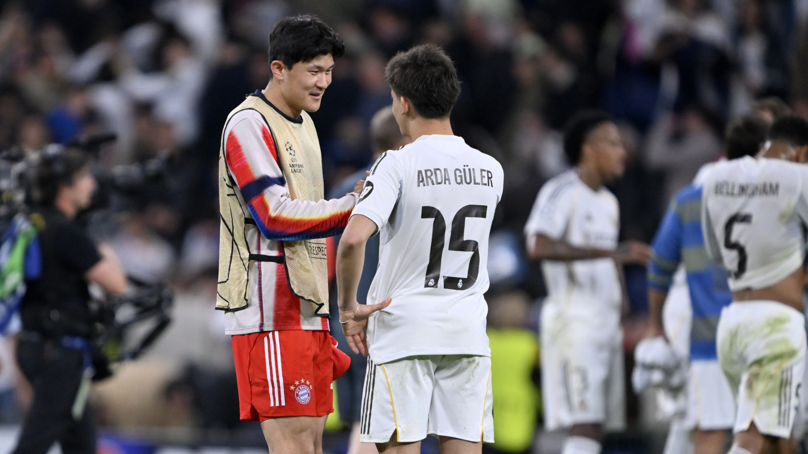 Arda Güler ile Kim Min Jae forma değiştirdi