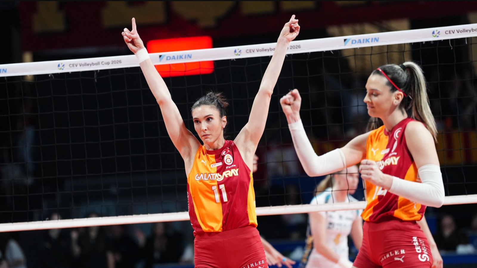 Galatasaray'dan Avrupa'da tarihi şampiyonluk