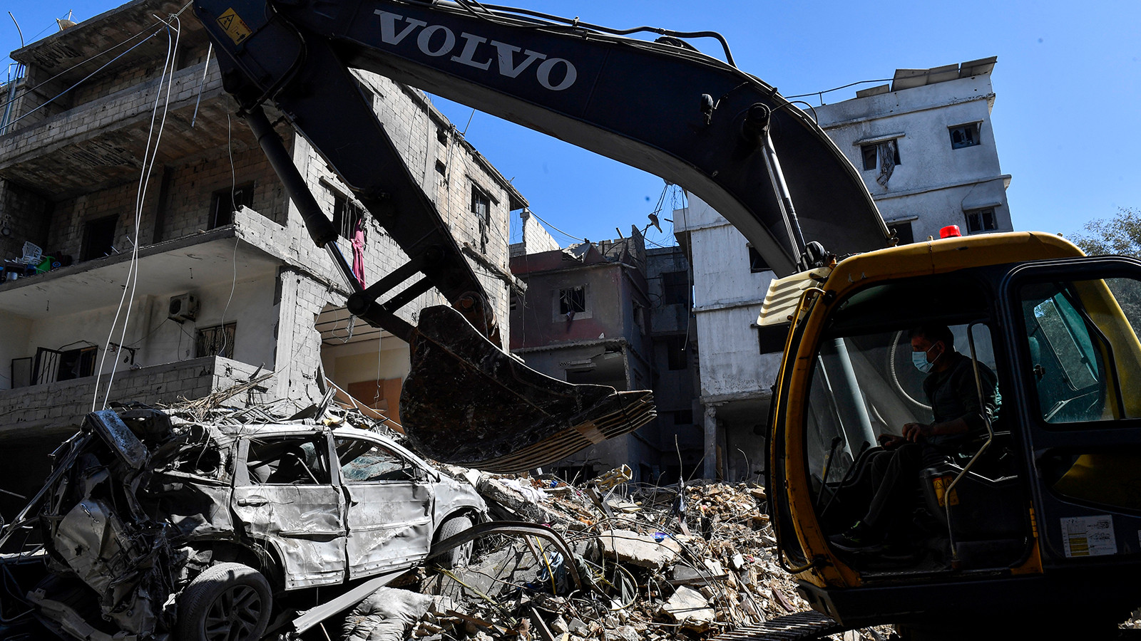 Lübnan: İsrail'in düzenlediği eş zamanlı saldırılarda onlarca kişi öldü, yüzlerce kişi yaralandı