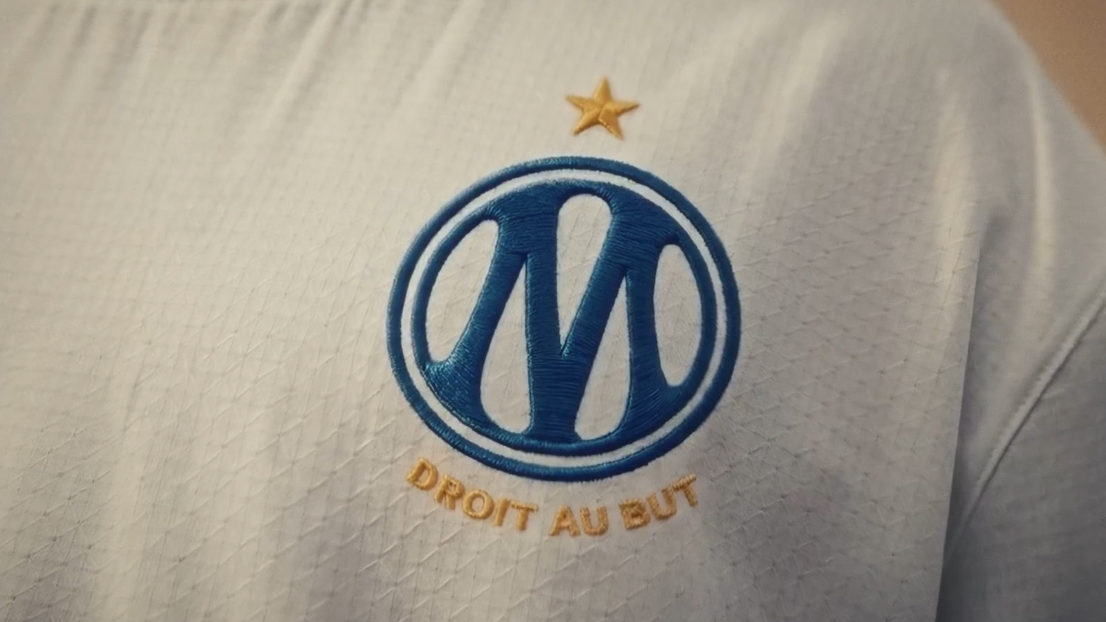 Marsilya 22 yıl sonra logosunu değiştirdi