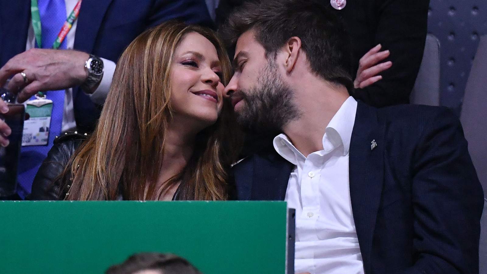 Shakira 4 yılın ardından Pique'yle ilgili konuştu: Kırıldım, bin parçaya ayrıldım