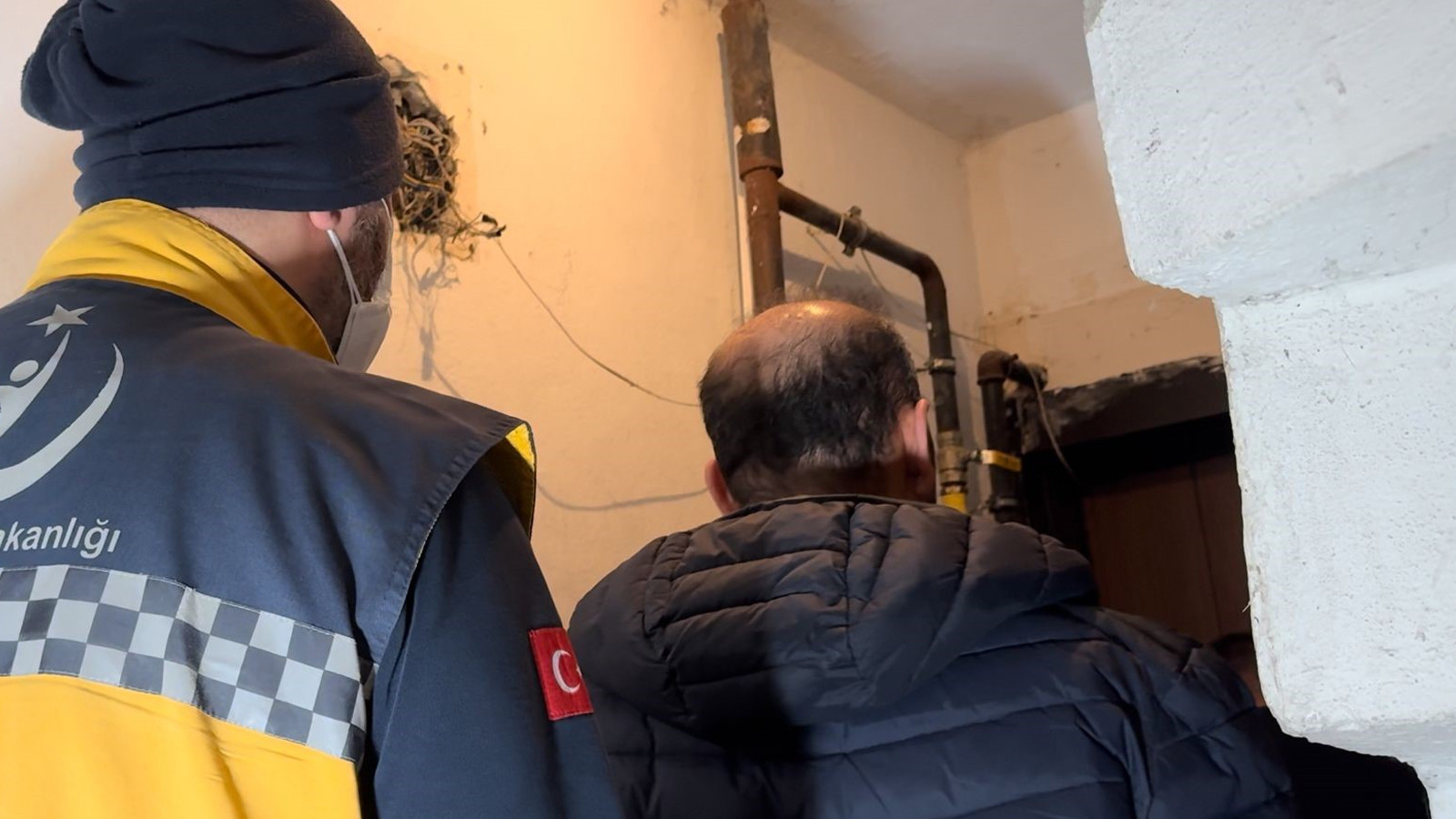 Apartmandan gelen kötü koku acı gerçeği ortaya çıkardı