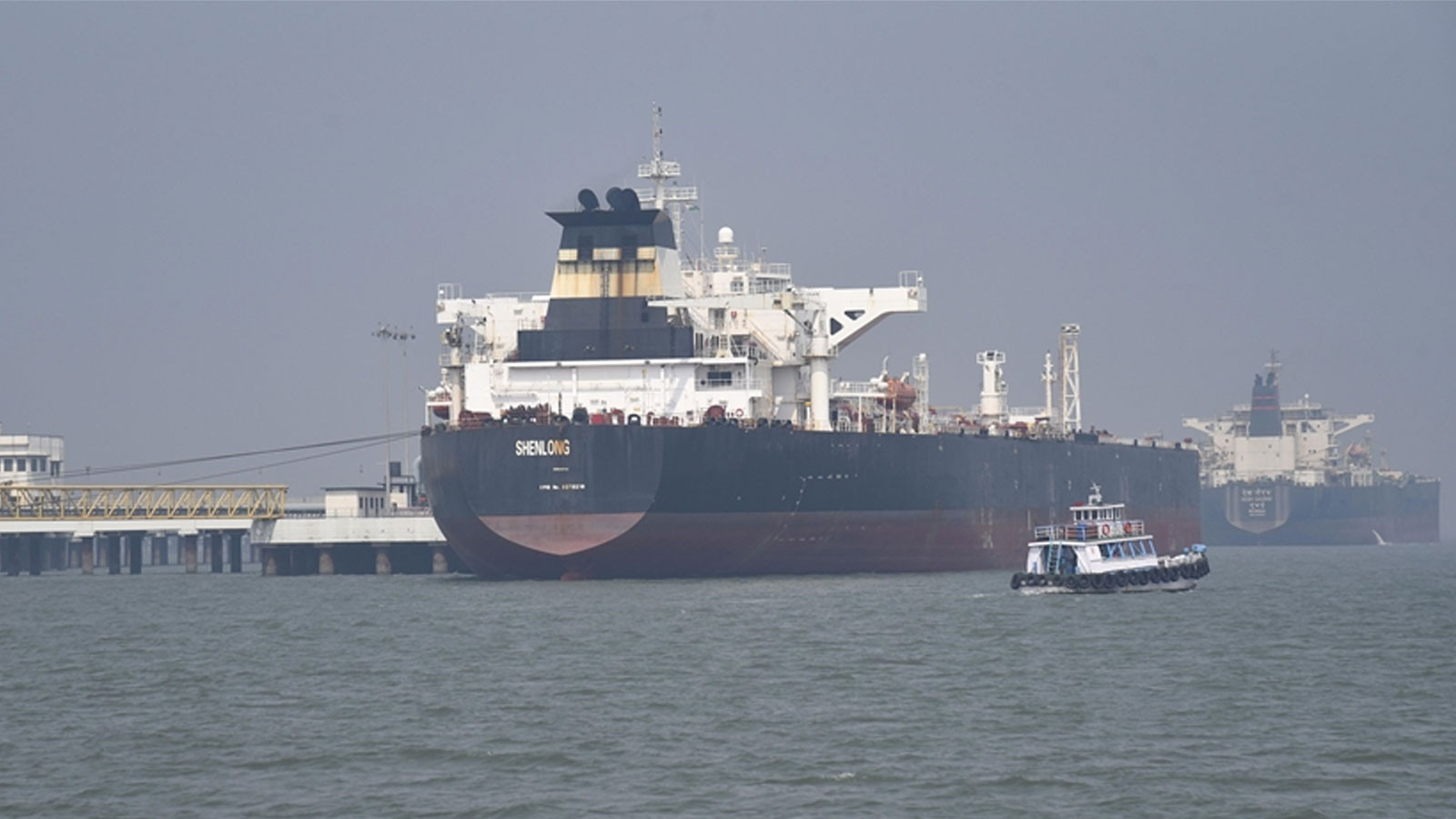 İranlı yetkili açıkladı: En fazla 15 geminin geçmesine izin verilecek