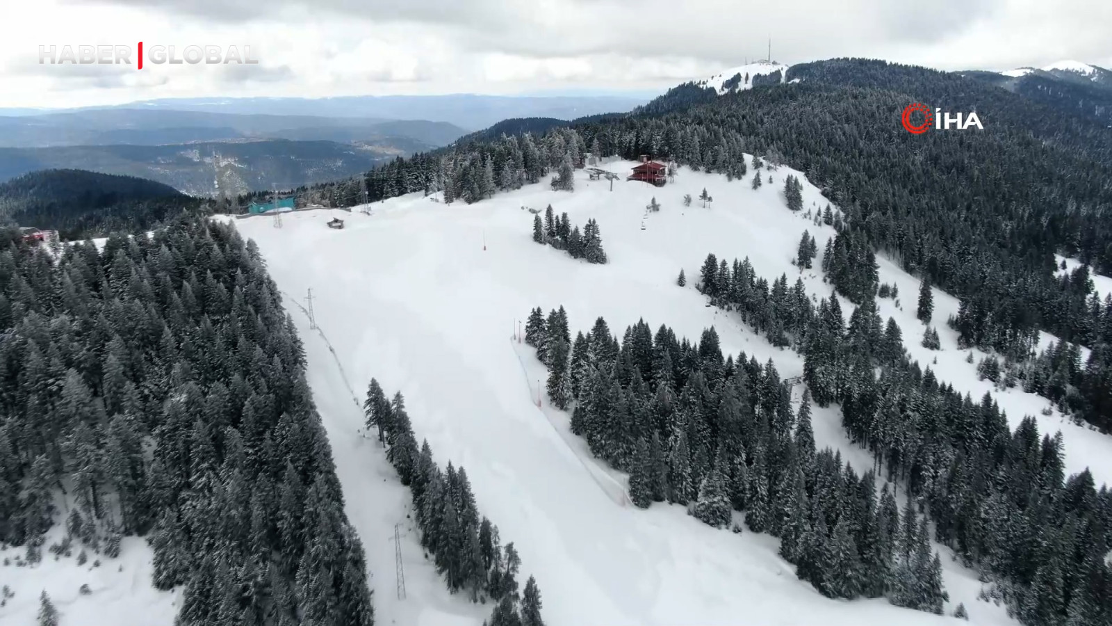 Kar geri döndü: Nisan ayında kışı aratmayan manzara