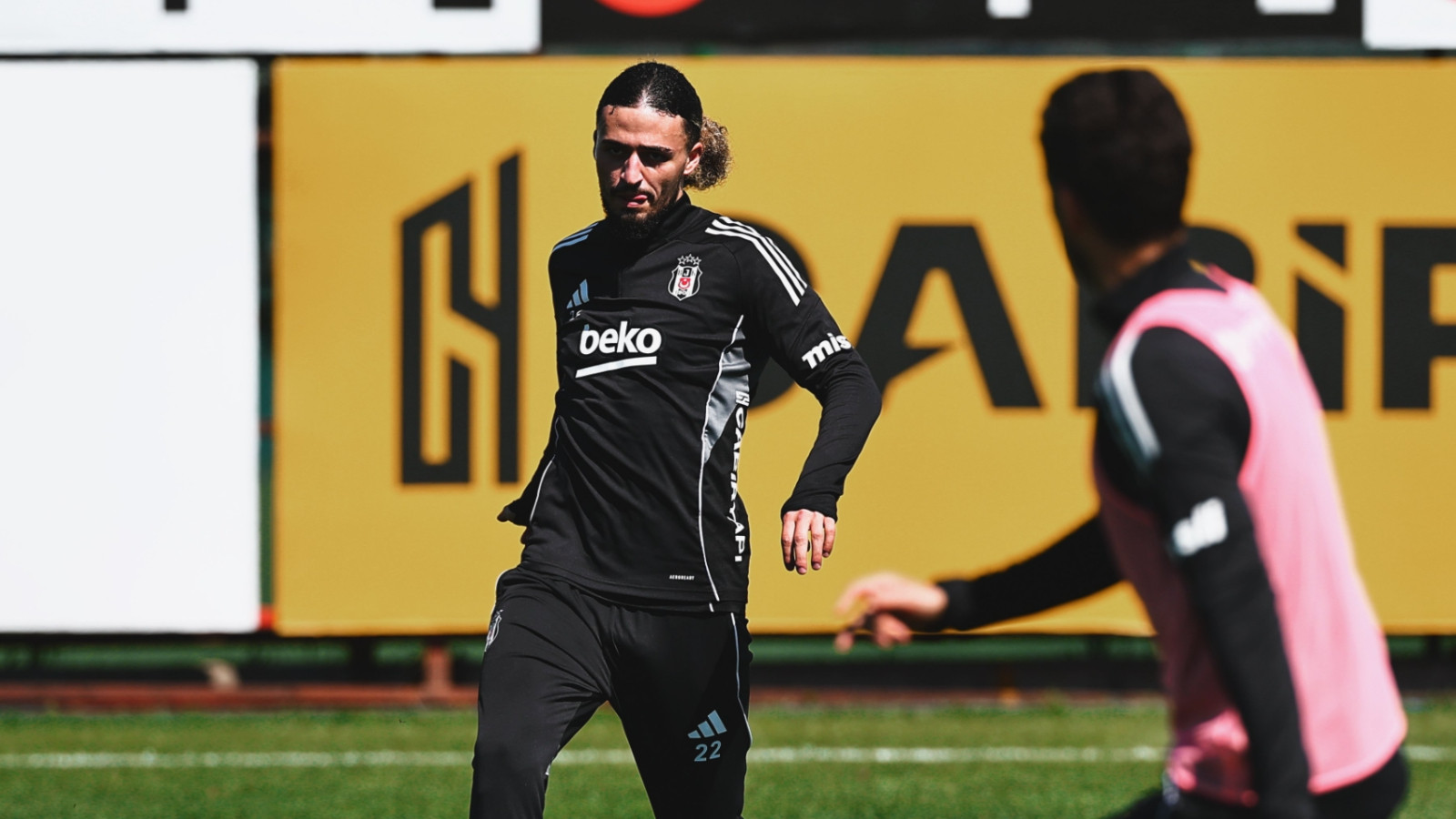 Taylan Bulut, Antalya kafilesinden çıkarıldı