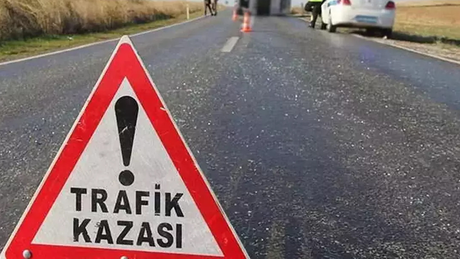 Kırklareli'nde iki otomobilin çarpışması sonucu 1 kişi öldü, 4 kişi yaralandı