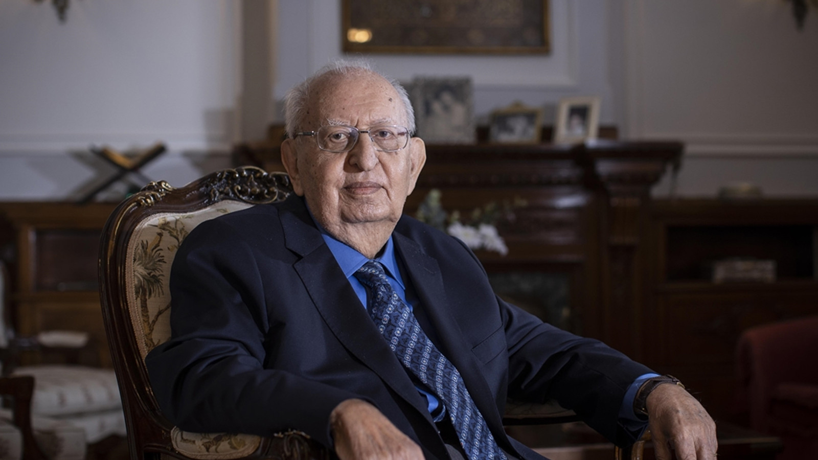 Eski TBMM Başkanı Hüsamettin Cindoruk hayatını kaybetti