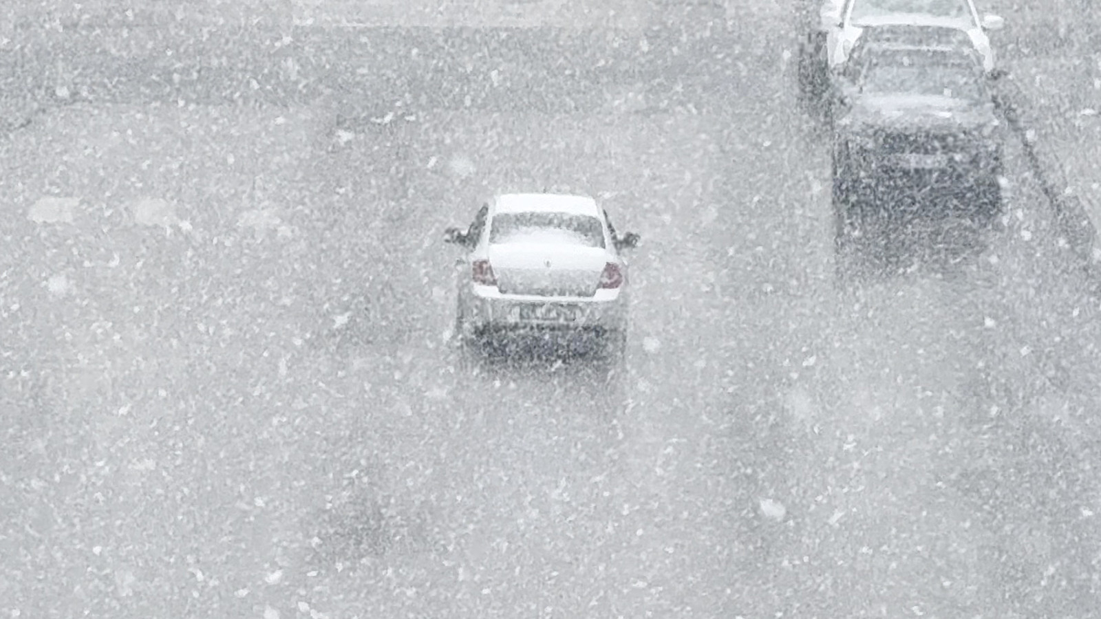 Sivas'ta kar yağışı; sıcaklık sıfırın altına düştü