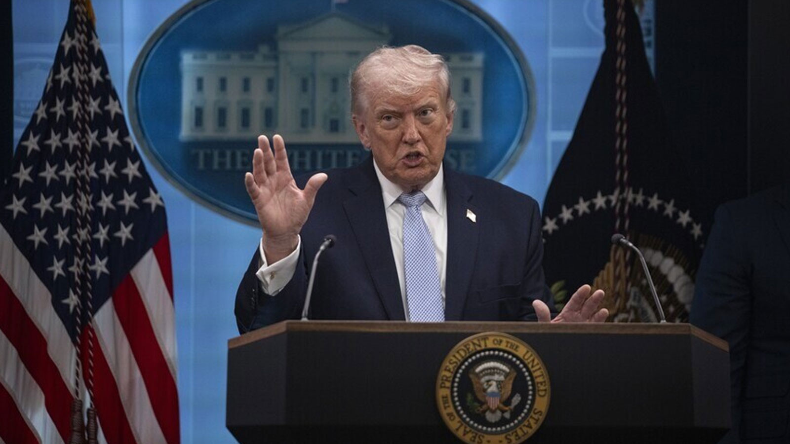 Trump: Hürmüz Boğazı çok yakında açılacak