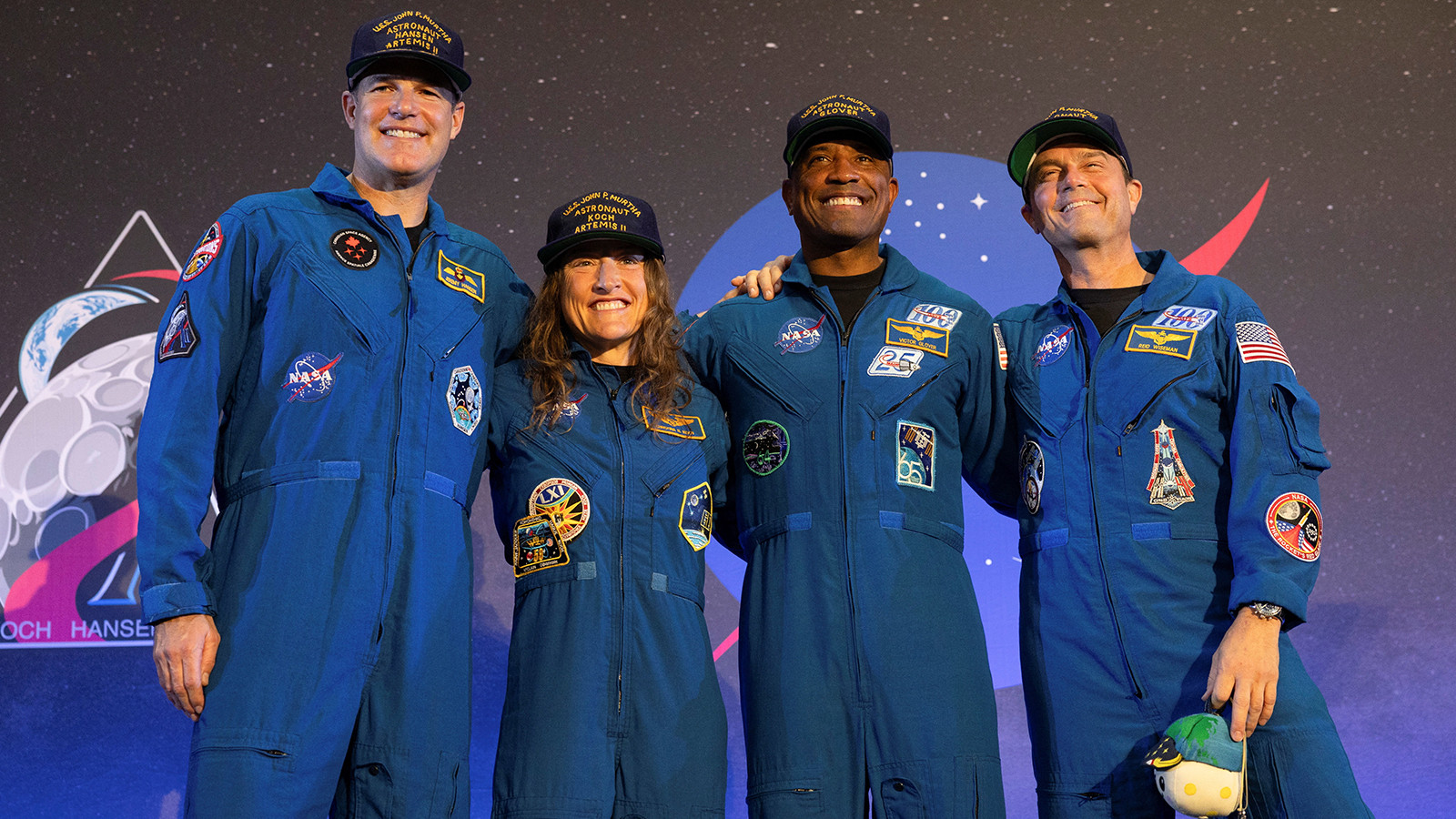 Artemis II mürettebatı evine döndü: Houston’da duygusal karşılama