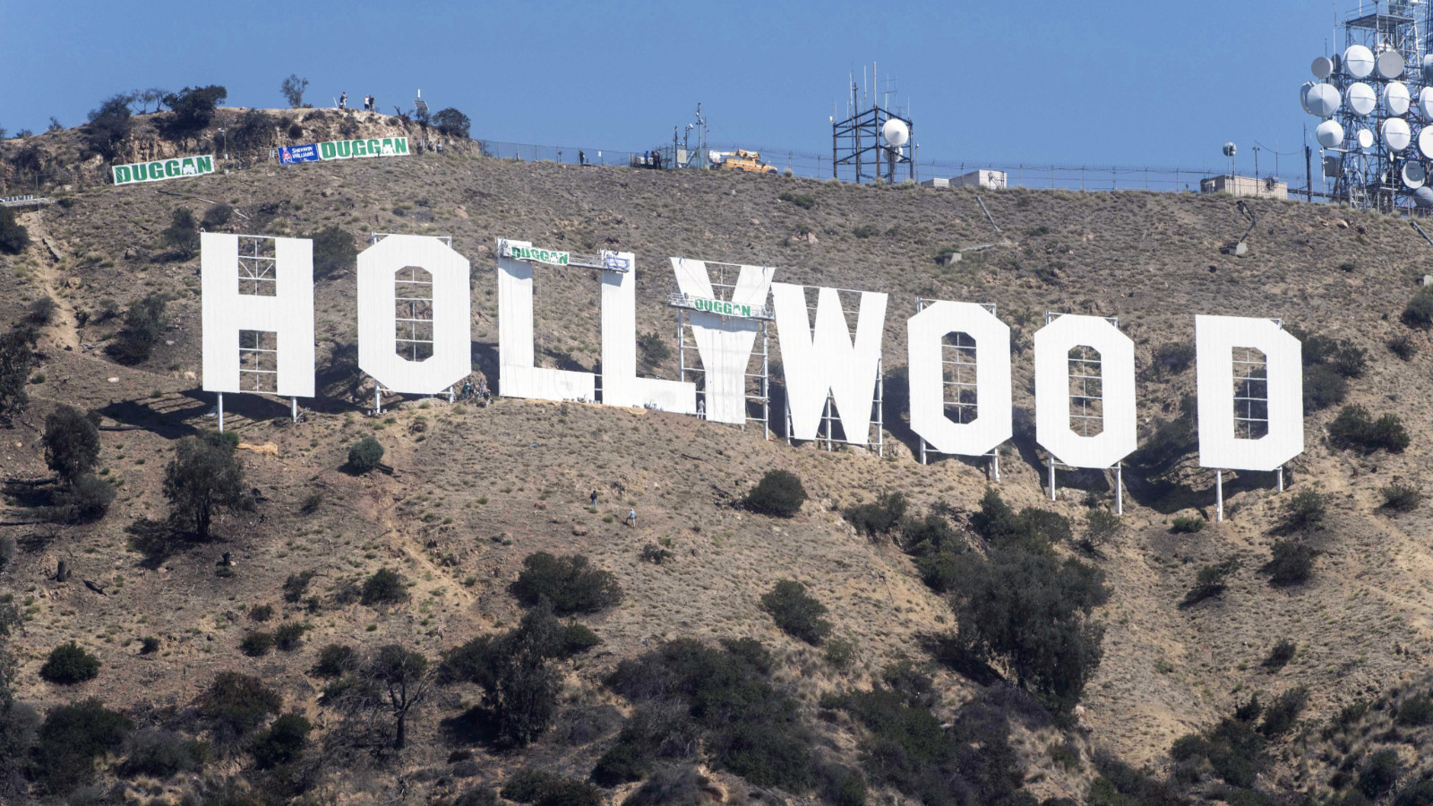 1000 Hollywood yıldızı Warner Bros'un Paramount'a satılmasına karşı çıktı