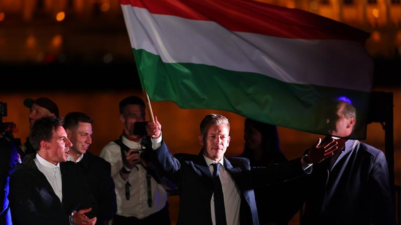 16 yıllık Orban iktidarını deviren Magyar'dan ilk mesaj: Ülkemiz Avrupa'ya dönmek istiyor