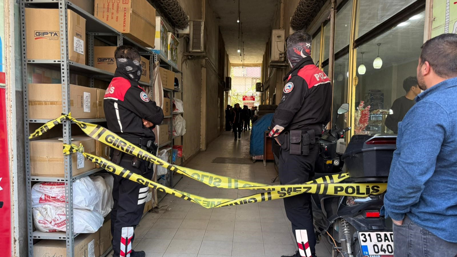 Hatay'da bir esnaf iş yerinde ölü bulundu