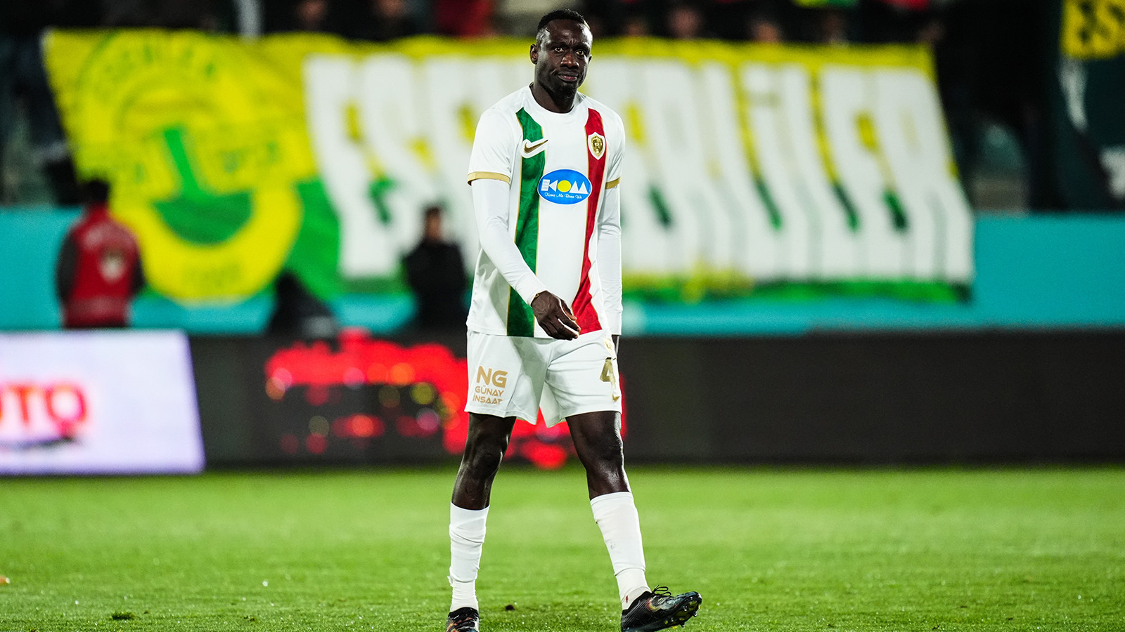 Amedsporlu Mbaye Diagne tarihi rekora 2 gol uzakta