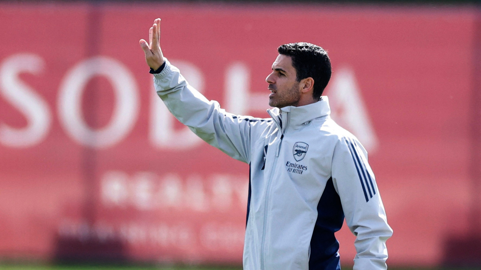 Mikel Arteta'nın antrenman yöntemleri: Parmak ucunda kalem tutma, limon sıkma...