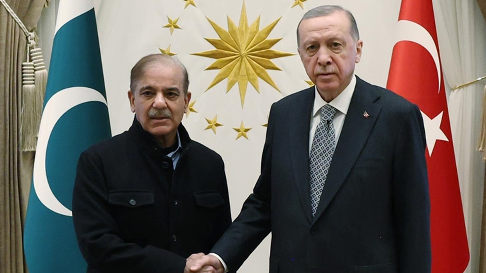 Pakistan Başbakanı Şerif Türkiye'ye geliyor