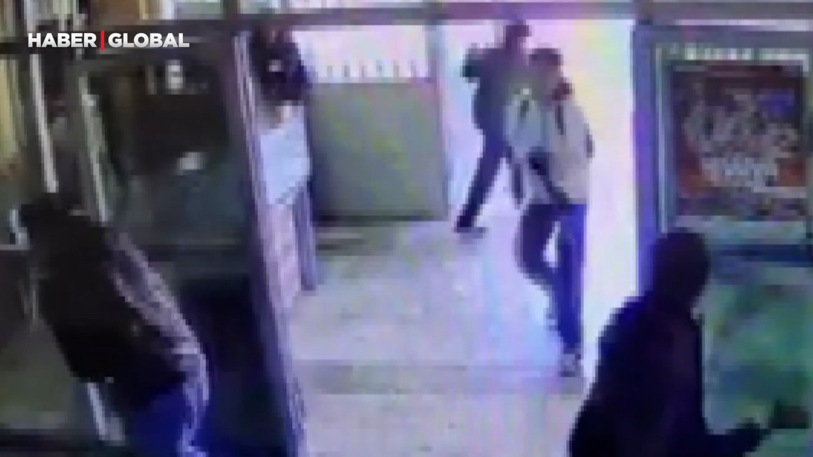 Şanlıurfa'da okula girdi rastgele ateş açtı! O anlar dehşete düşürdü