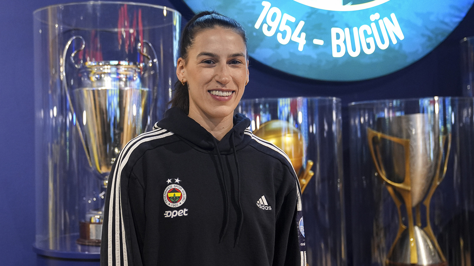 Sevgi Uzun: "Önce yarı finali kazanıp, finalde rakibimizi bekleyip Euroleague'de şampiyon olmak istiyoruz"