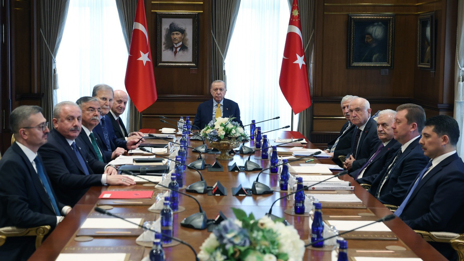 Cumhurbaşkanlığı YİK Erdoğan başkanlığında toplandı