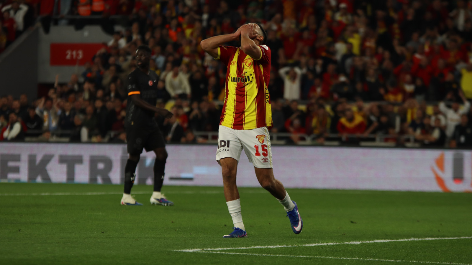 Göztepe iç sahada galibiyeti unuttu