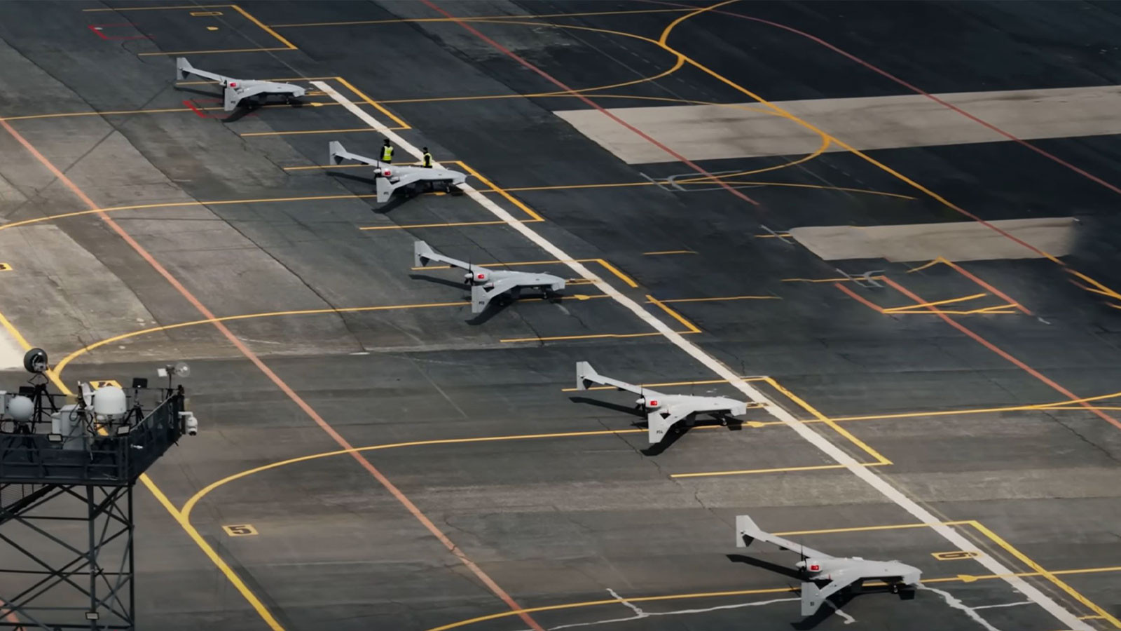 K2 İHA dünya medyasında, GPS'den bağımsız sürü İHA yeteneği