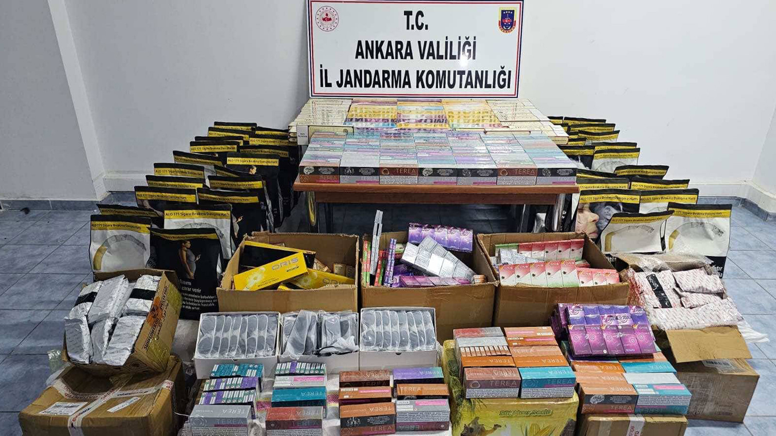 Ankara'da 9,4 milyon liralık kaçak malzeme ele geçirildi