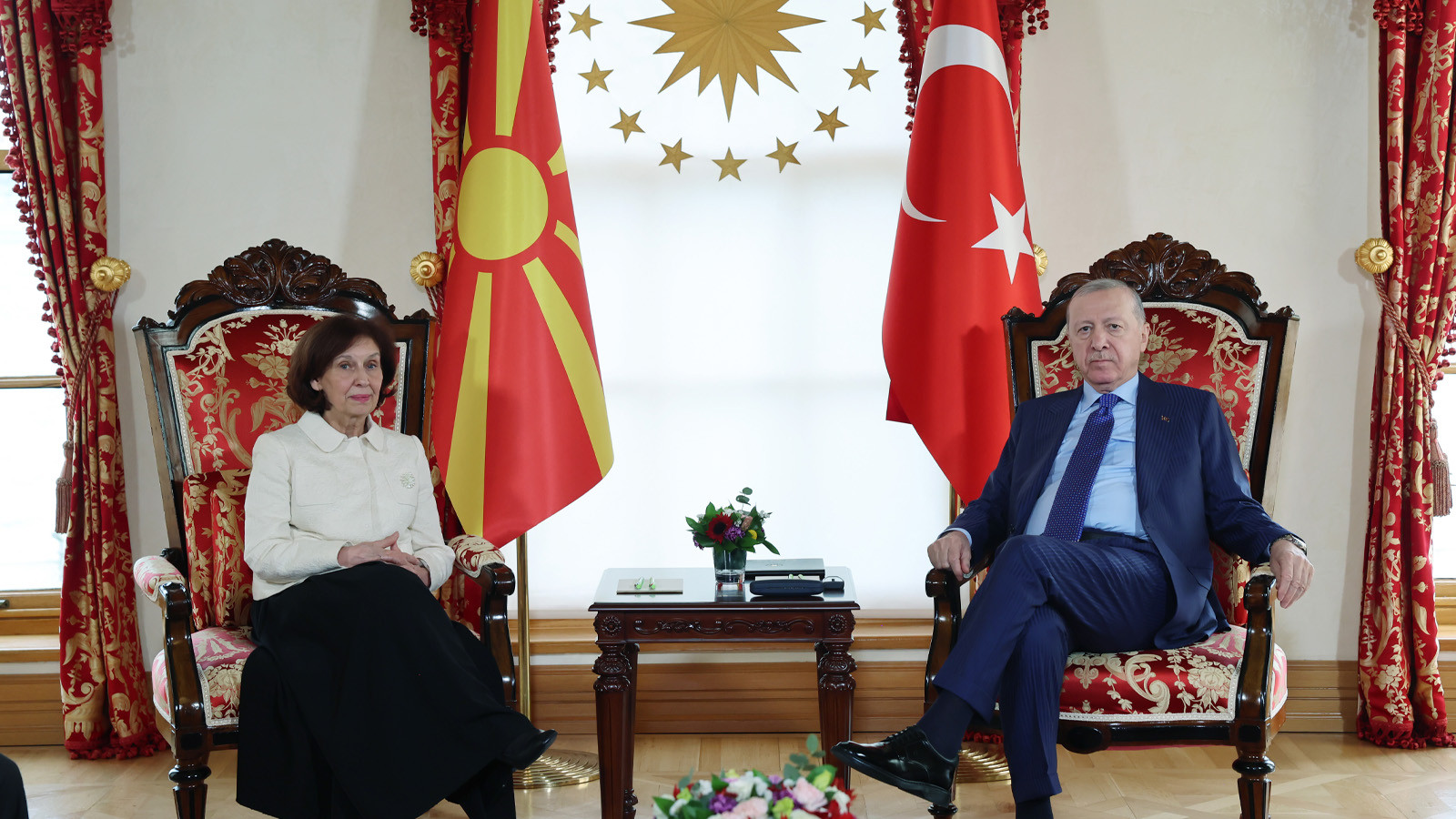 Cumhurbaşkanı Erdoğan, Kuzey Makedonya Cumhurbaşkanı Davkova'yı kabul etti