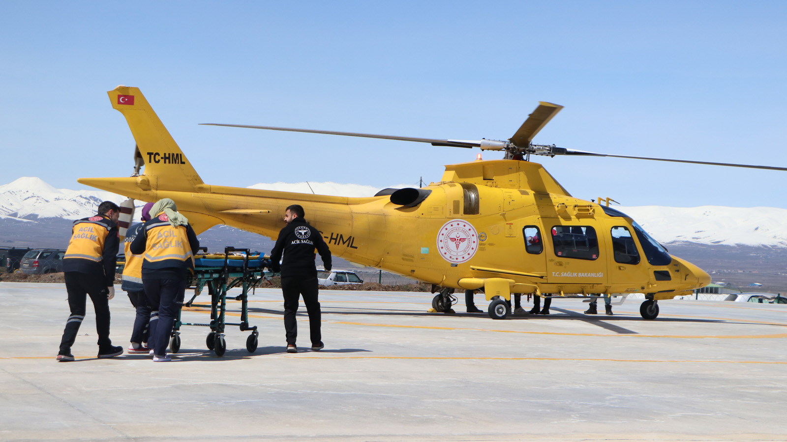 Erzurum'da arazi anlaşmazlığı kavgası: Ortalık savaş alanına döndü! 1'i polis 5 yaralı