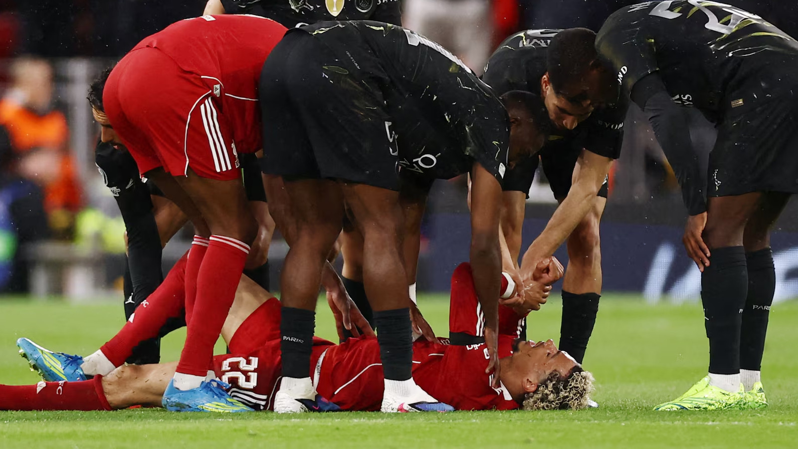 Liverpool, Ekitike'nin aşil tendonunun koptuğunu açıkladı: Dünya Kupası'nda yok!