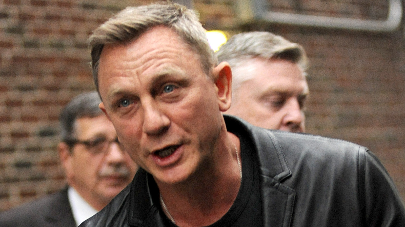 Yeni James Bond'un kim olacağını daha uzun bir süre öğrenemeyeceğiz