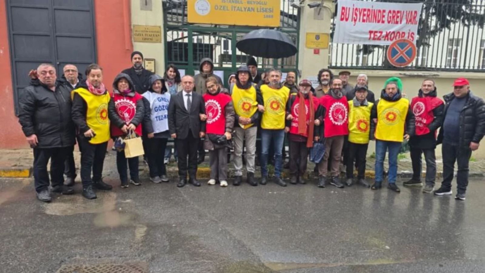 Özel İtalyan Lisesi'ndeki kriz İtalya'nın gündeminde