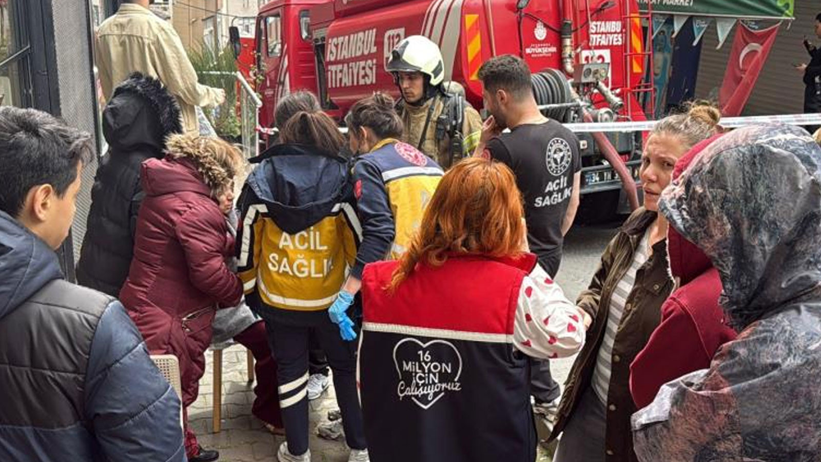 Şişli’de korkutan baca yangını