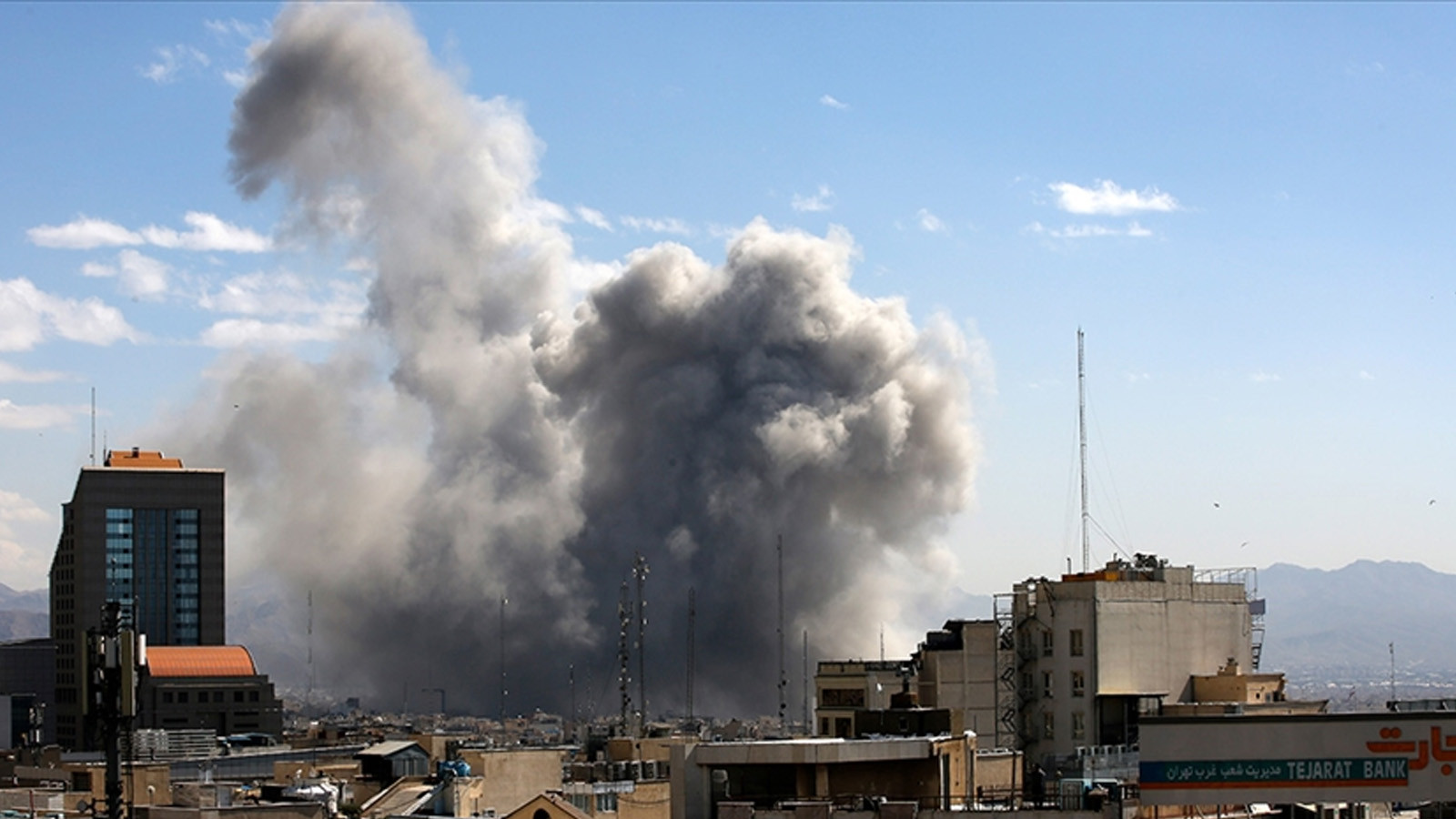 ABD-İsrail'in saldırdığı İran'da can kaybı 3 bini aştı