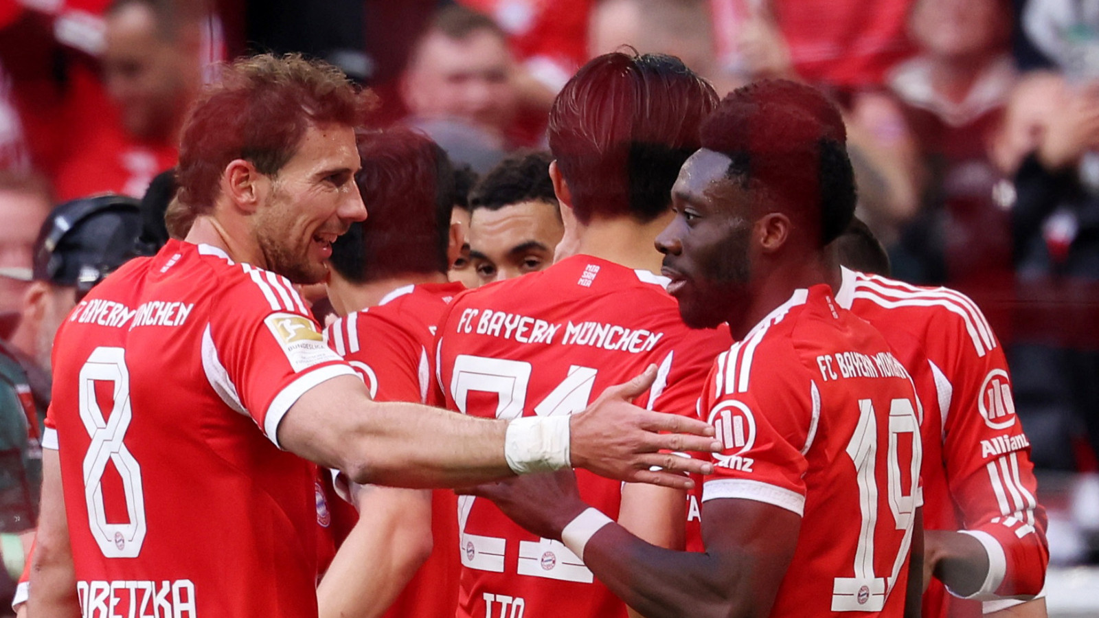 Bundesliga'da şampiyon değişmedi! Tarihindeki 34. kupası