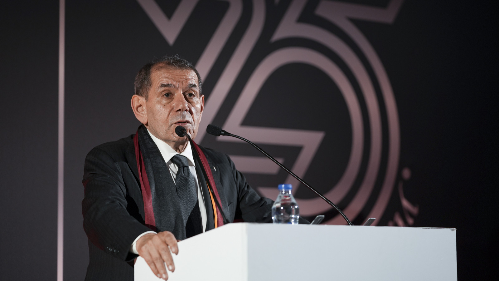 Dursun Özbek: Galatasaray hayata geçirdiği projelerle büyüme yolundadır