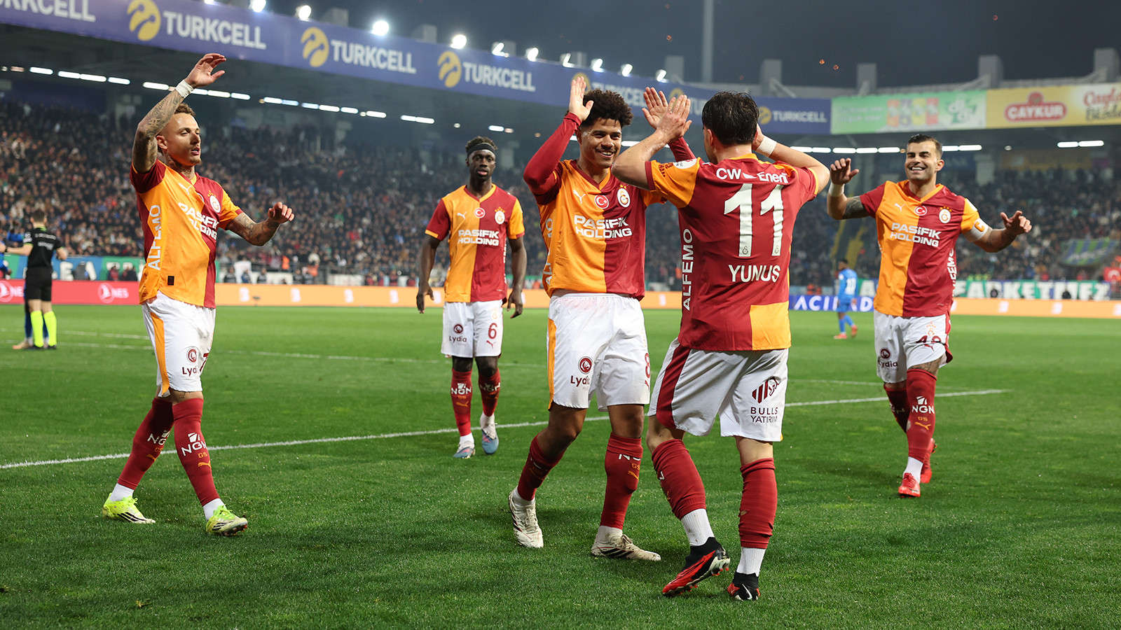 Galatasaray'da ilk veda belli oldu: Beklenmedik ayrılık