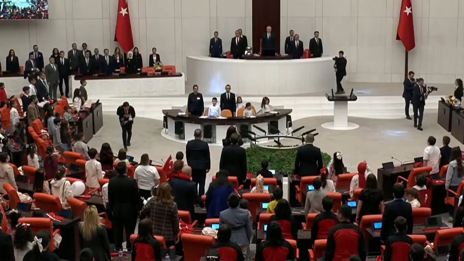 TBMM Genel Kurulu'nda '23 Nisan Çocuk Özel Oturumu'