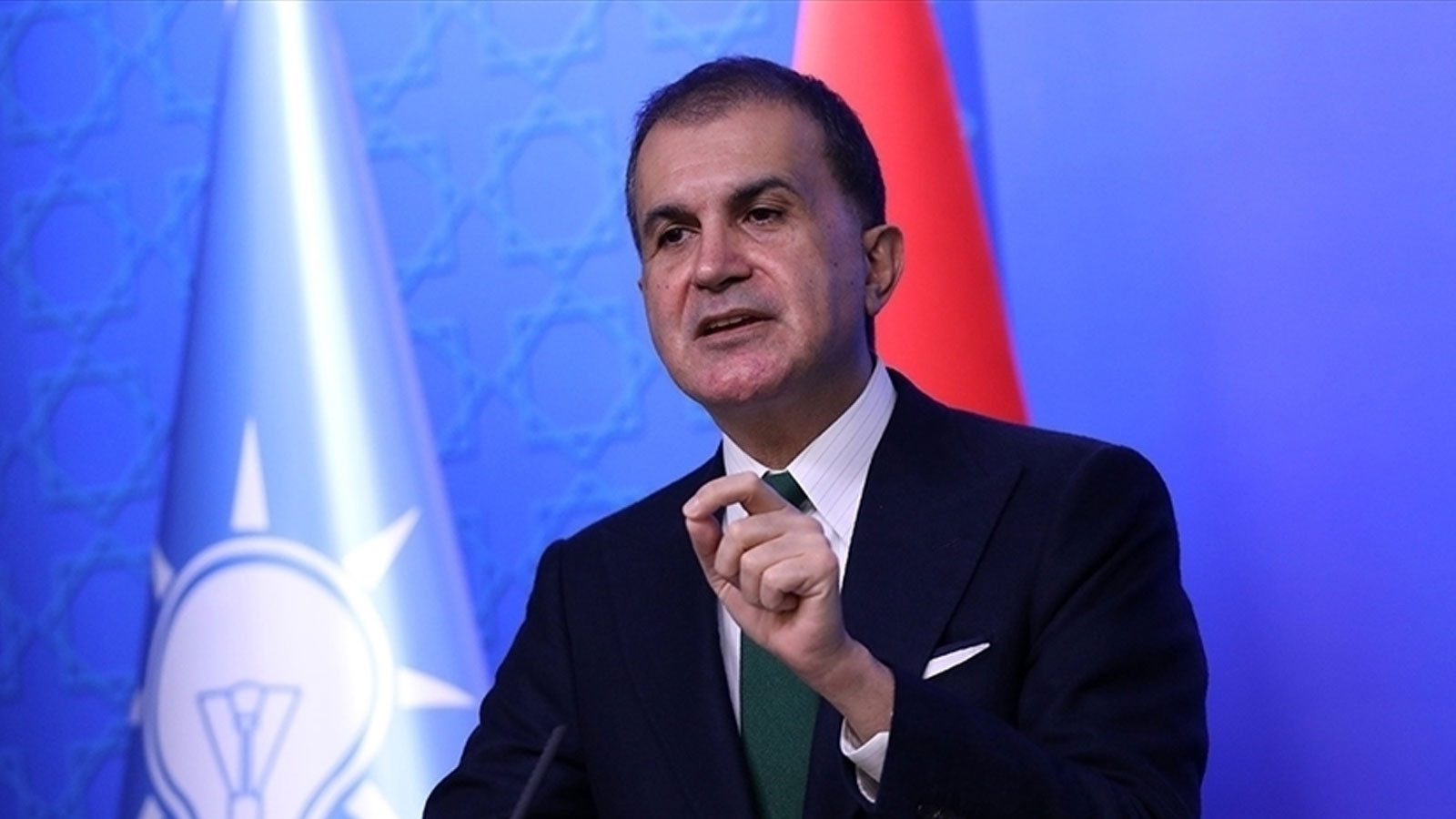 AK Parti Sözcüsü Ömer Çelik'ten Özgür Özel'e tepki