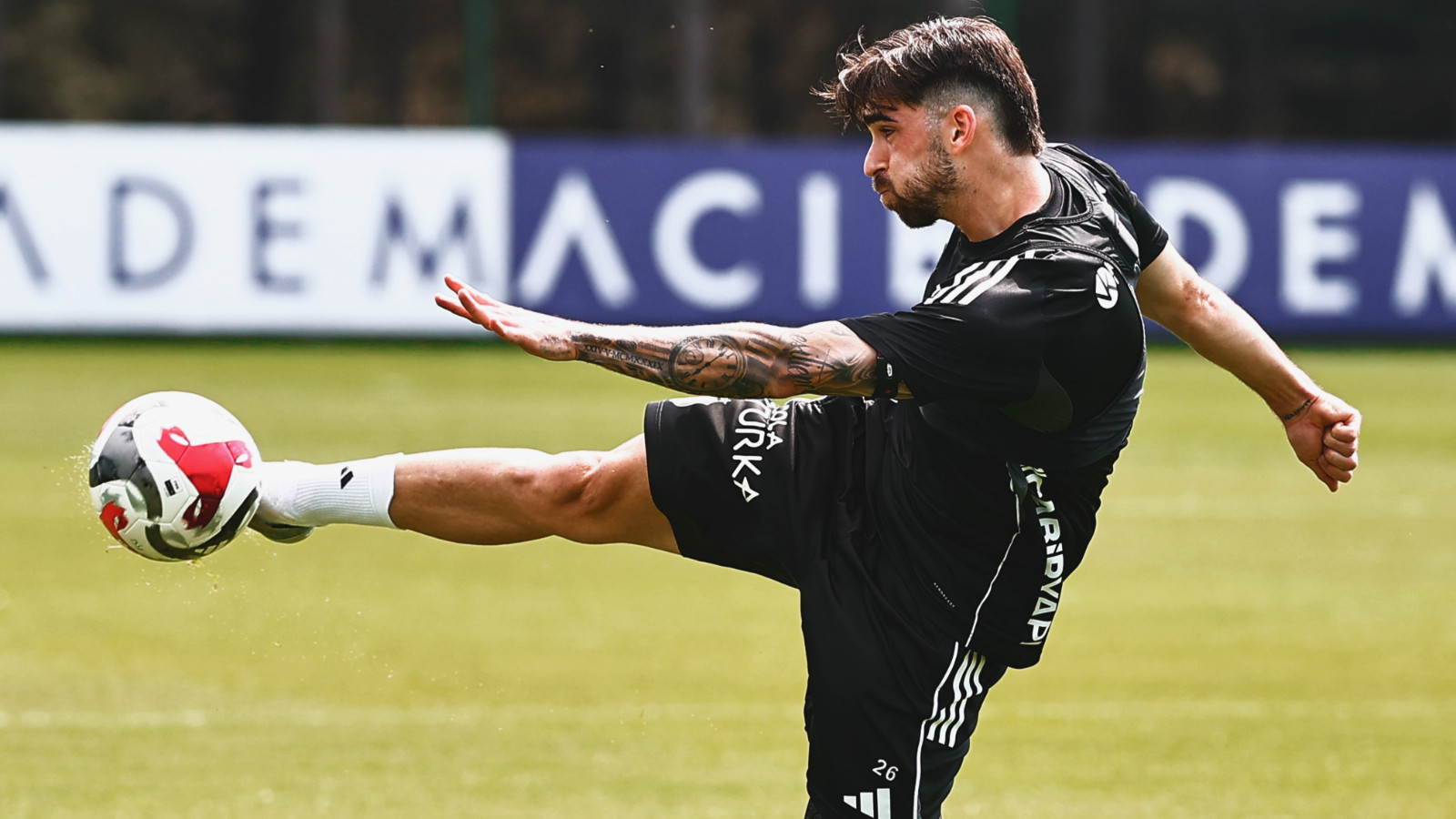 Beşiktaş, Alanyaspor maçı hazırlıklarına devam etti