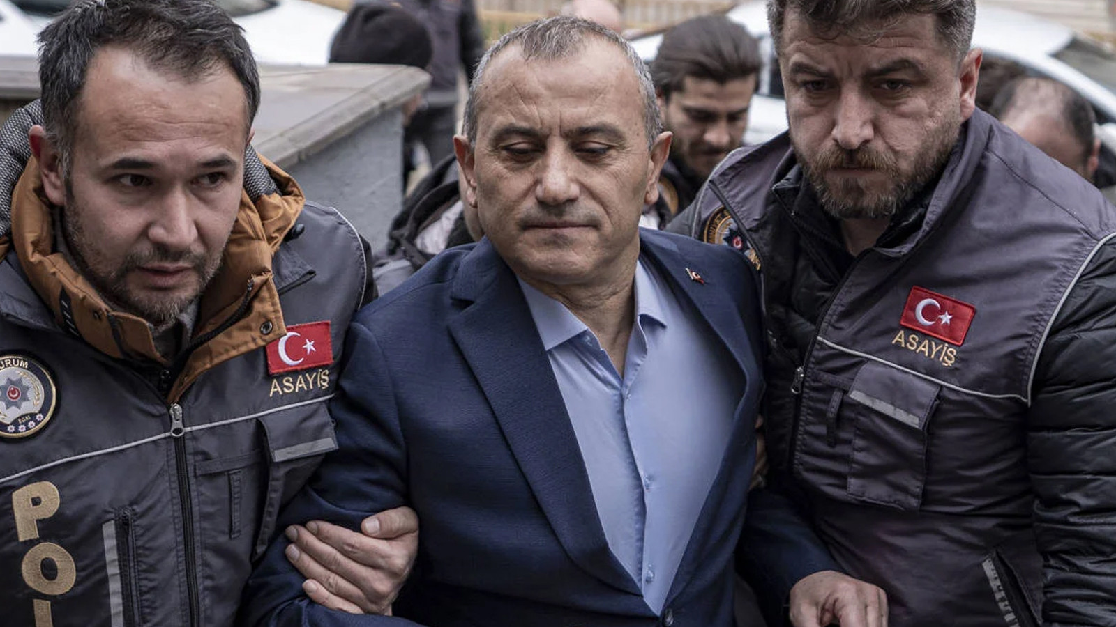 Eski Tunceli Valisi Tuncay Sonel tutuklandı