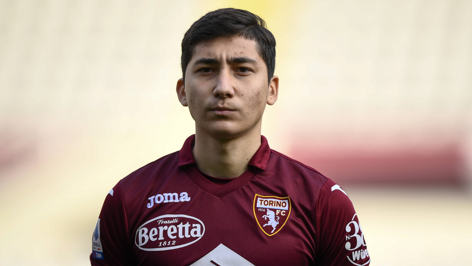 Torino 'çirkin oyun'u tercih etti: Taraftarlar Emirhan İlkhan'ın oynatılmamasını kabullenemiyor