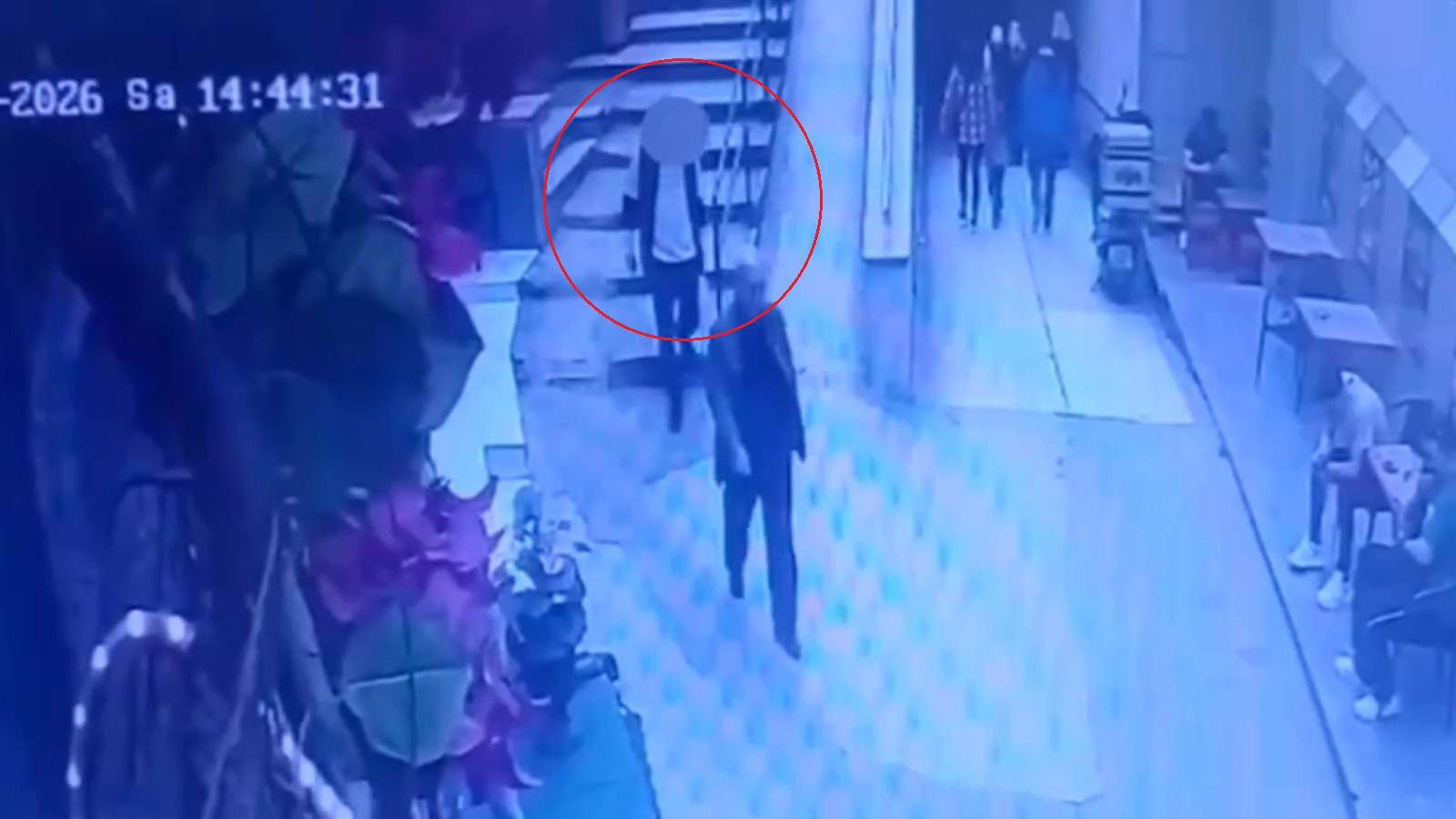 Bursa'da 2 milyon TL'lik telefon: Tüm ziynet eşyalarını alıp kaçtı