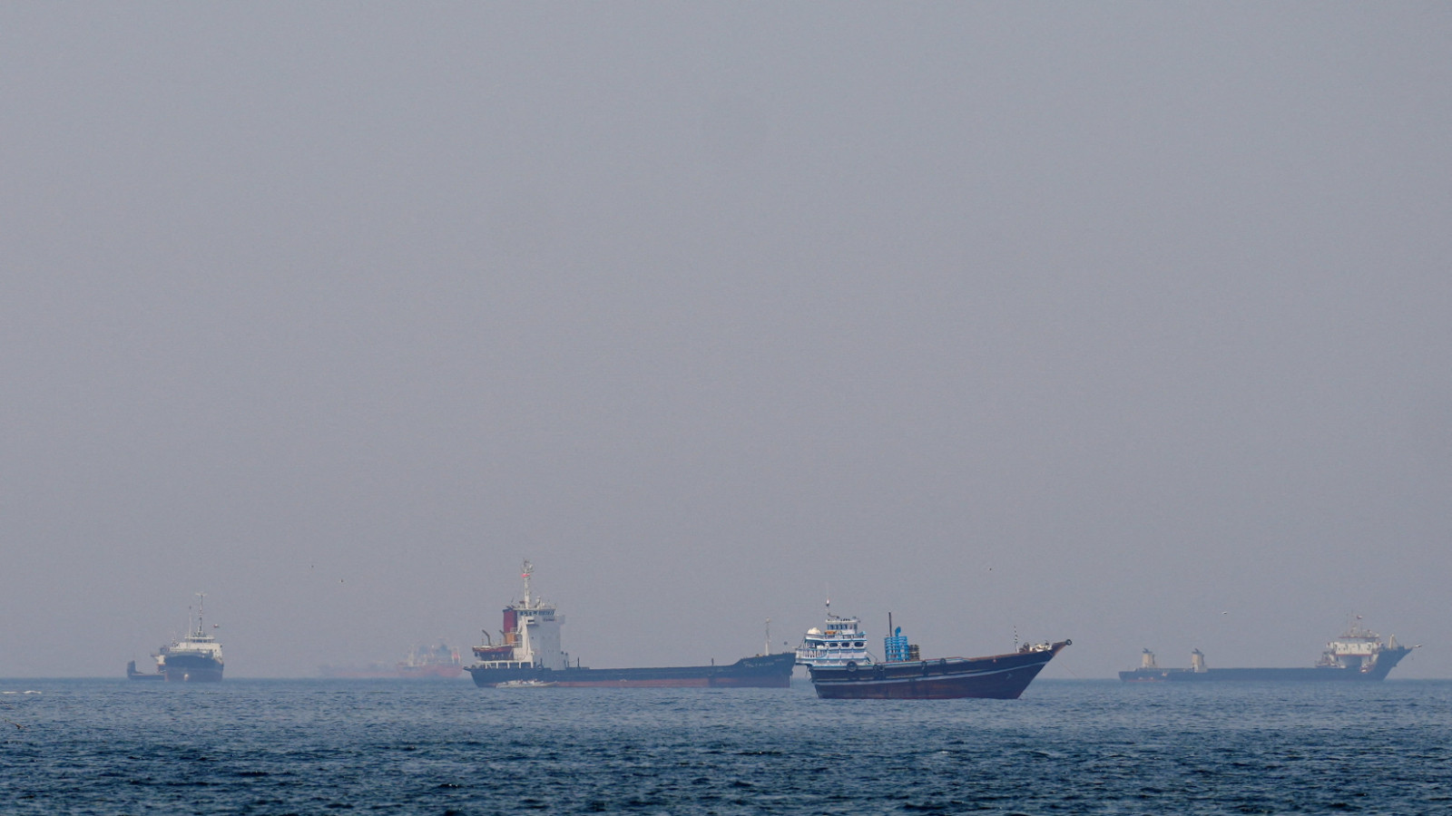 İran: ABD'nin deniz ablukası kalkarsa İslamabad'da görüşme gerçekleşebilir