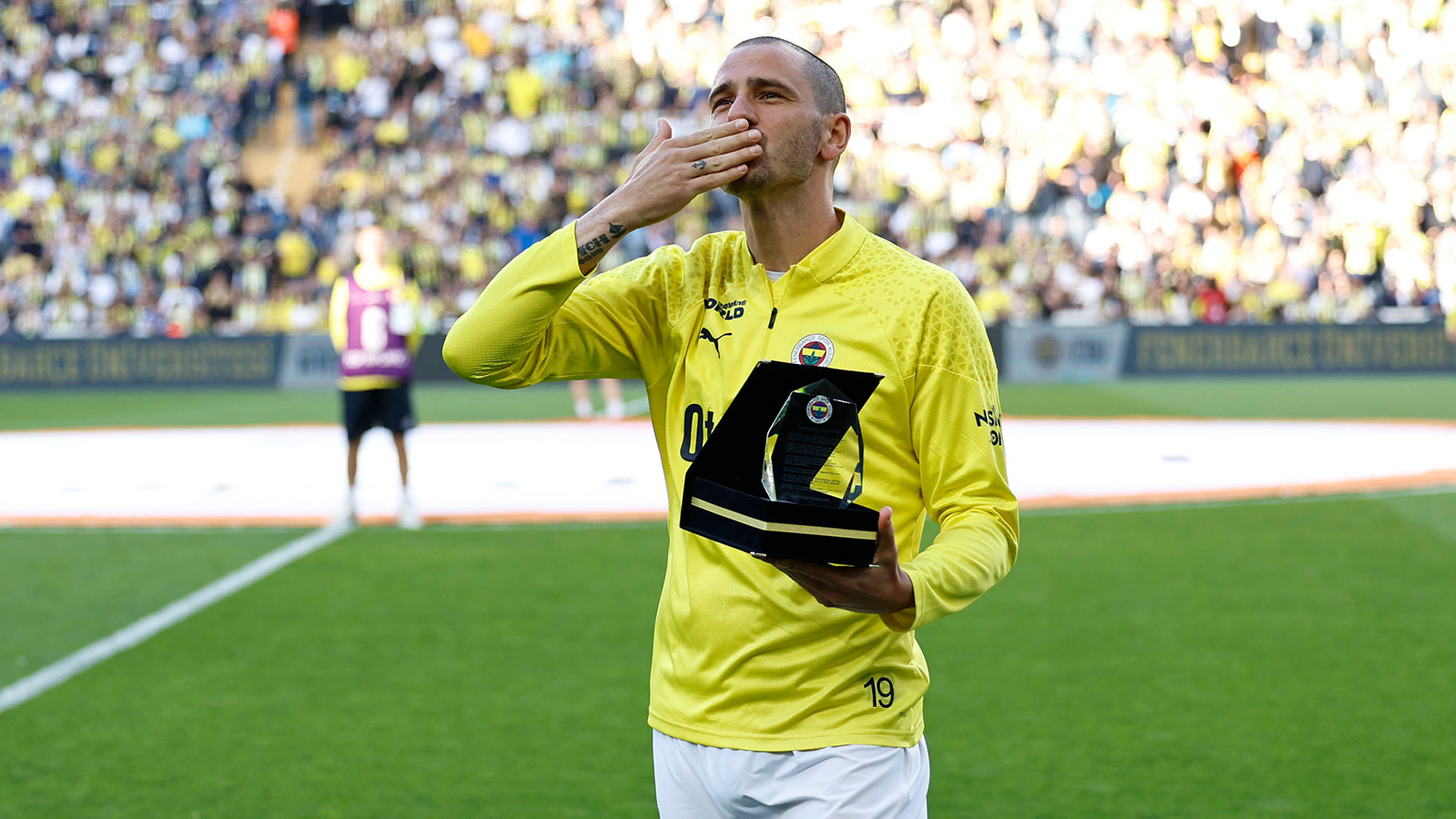 Leonardo Bonucci: "Fenerbahçe şampiyon olabilir"