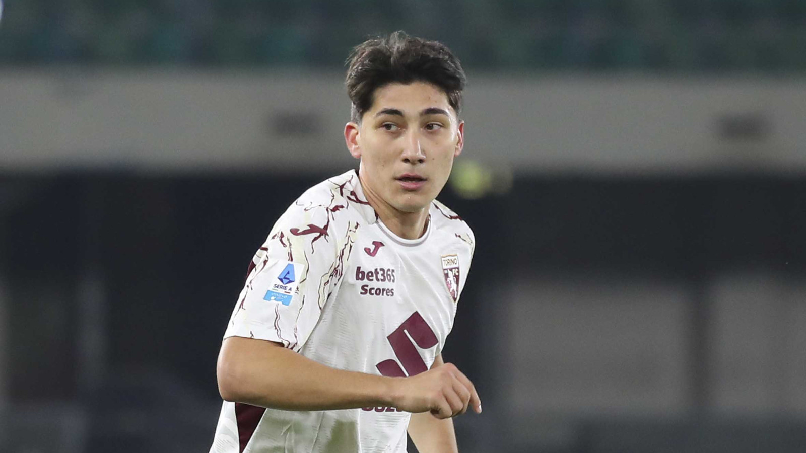 Torino taraftarları orta sahanın Emirhan İlkhan'a teslim edilmesini istiyor