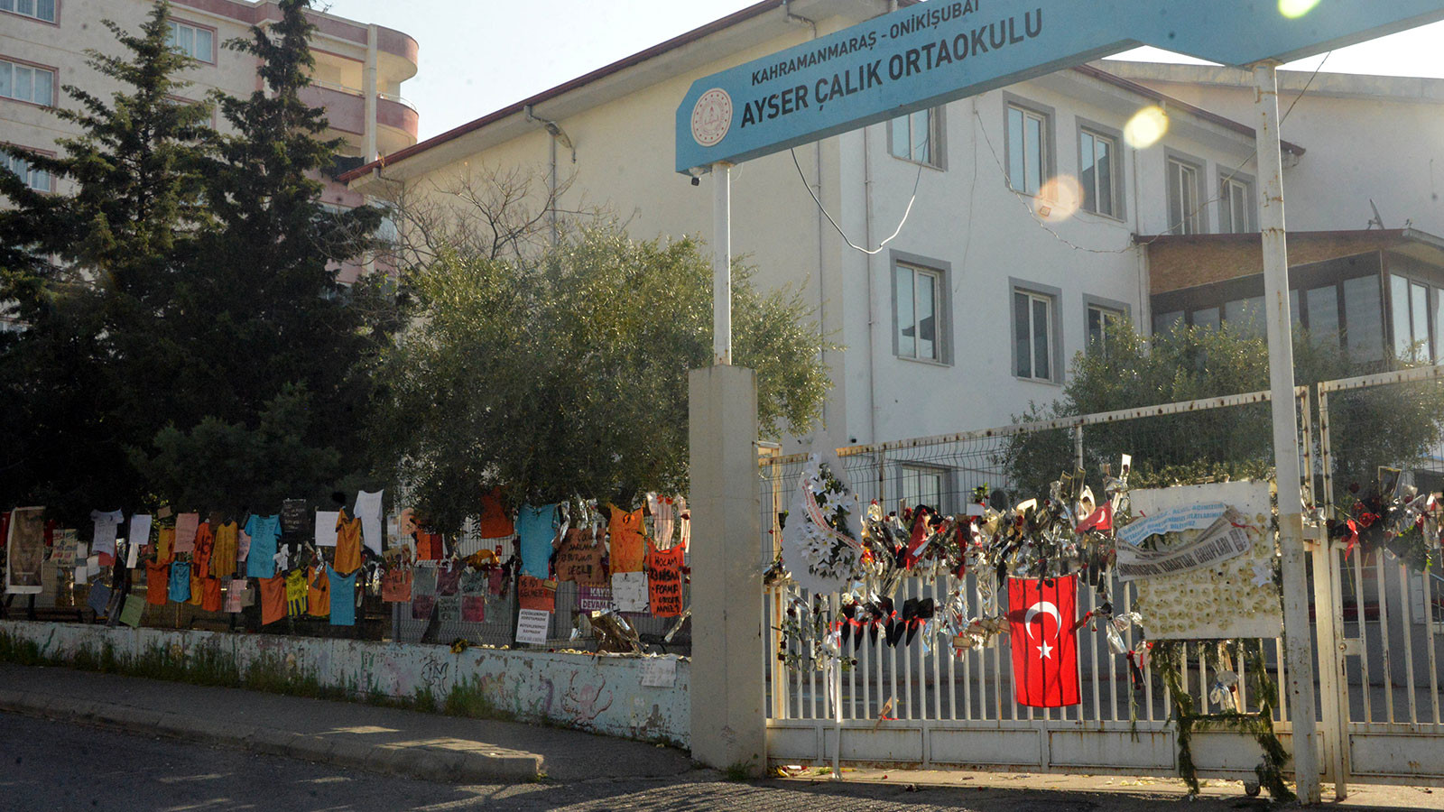 Ayser Çalık Ortaokulu'nda sessiz 23 Nisan