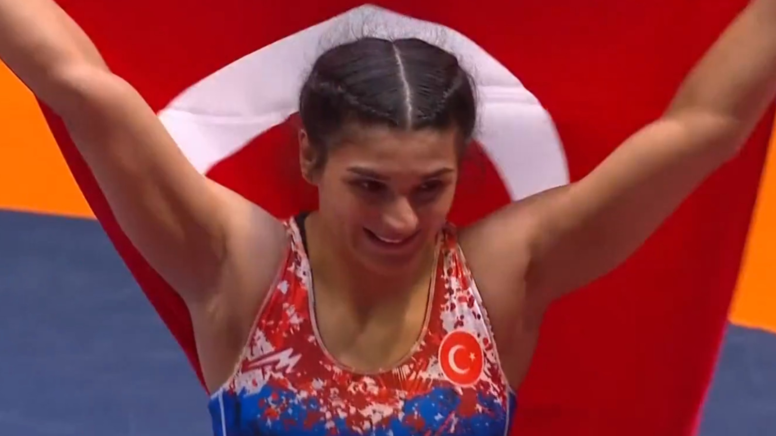 Nesrin Baş, 68 kiloda altın madalya kazandı